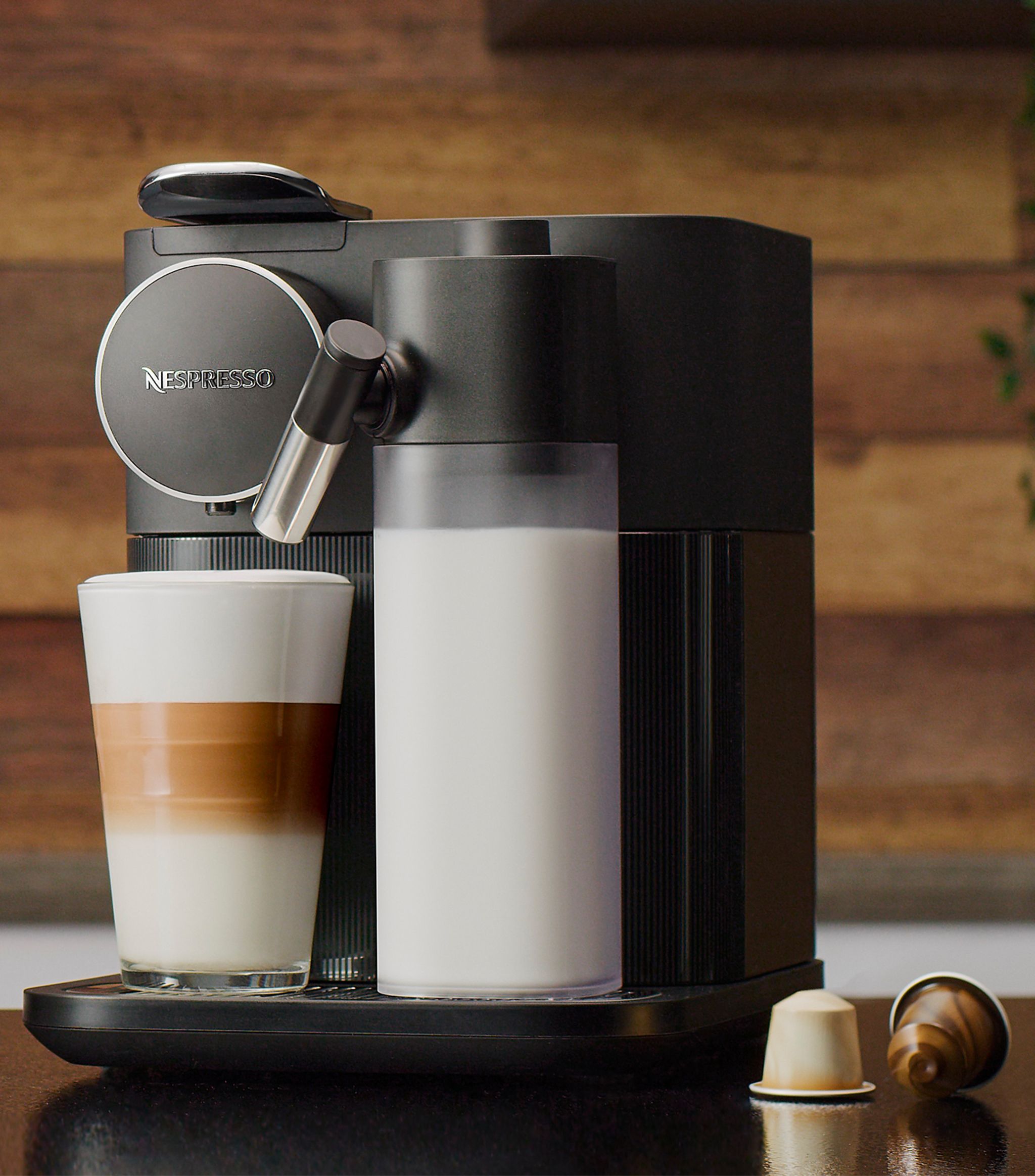 Nespresso Gran Lattissima EN640.B